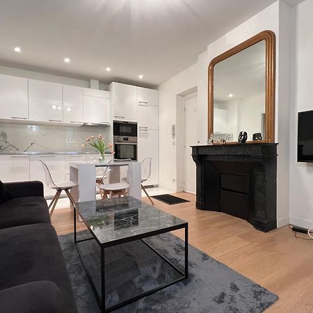 Luxury Appartment, Champs Elysees, Neuf ! Paris Bagian luar foto