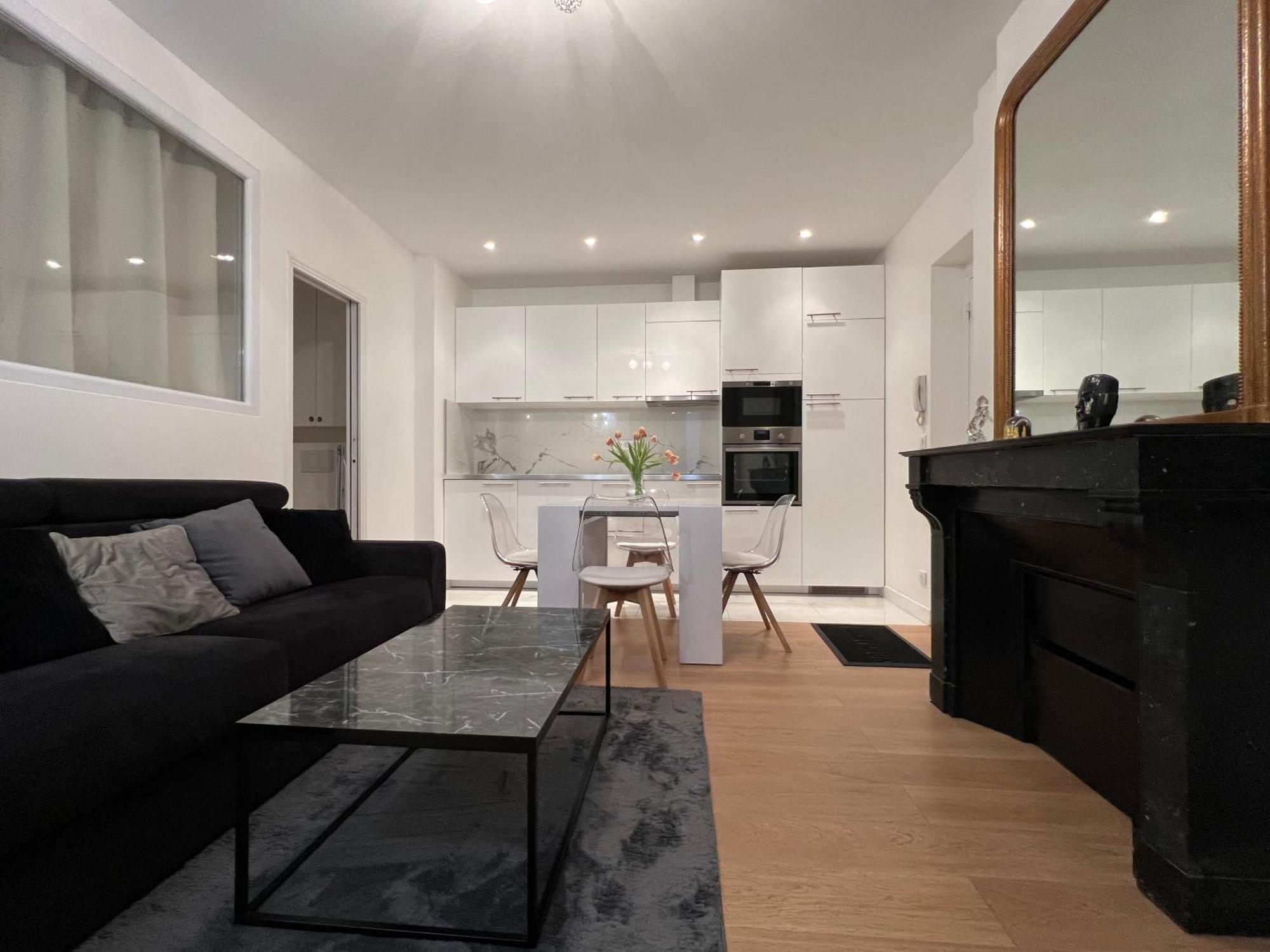 Luxury Appartment, Champs Elysees, Neuf ! Paris Bagian luar foto
