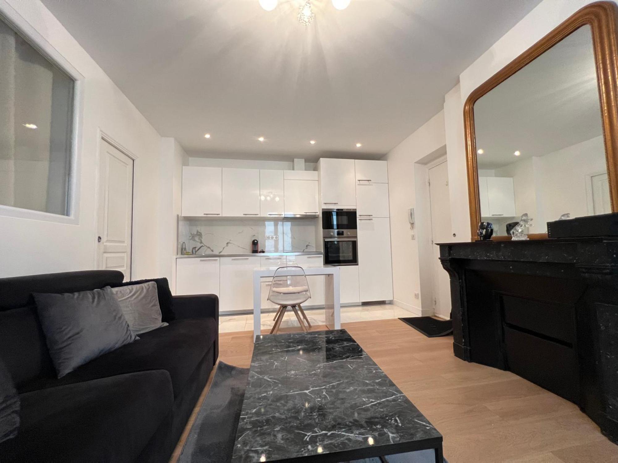 Luxury Appartment, Champs Elysees, Neuf ! Paris Bagian luar foto